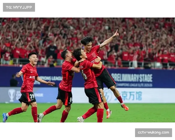 町田泽维亚vs成都蓉城技术分析：日本球队高位逼抢让中超节奏失控